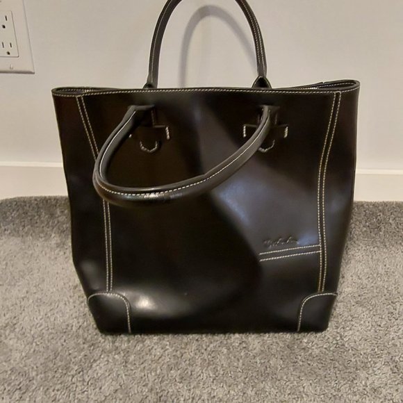 Black purse - Picture 1 of 5